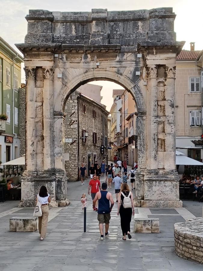 Caligula City Center Apartment Pula Exterior foto
